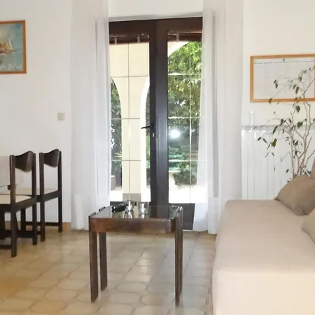 Appartamento Scenic And Refined Krk With Terrace Krk Town