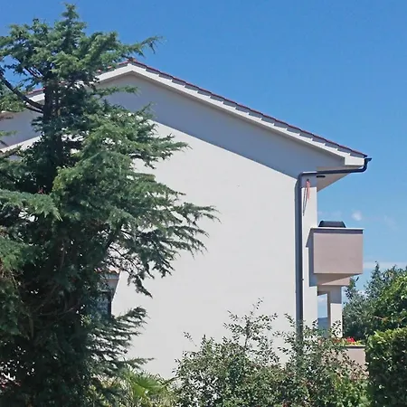 Appartamento Scenic And Refined Krk With Terrace *